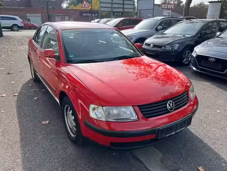 Volkswagen Passat 1.6 100