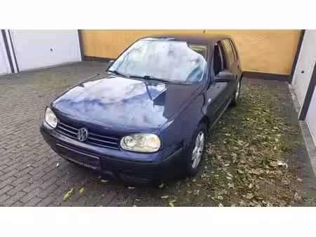 Volkswagen Golf 1.6
