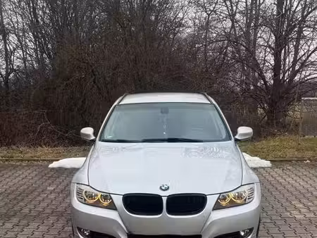 BMW Série 3 320i 2.0 170