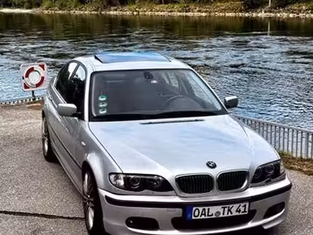 BMW Série 3 320i 2.2 170