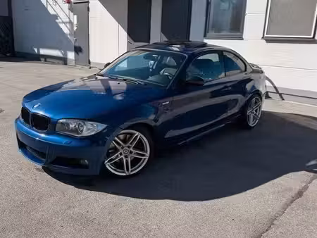 BMW Série 1 123d 2.0 204