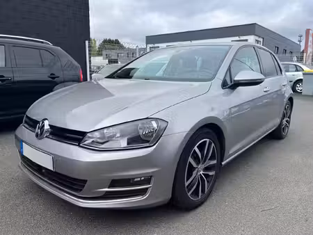 Volkswagen Golf 1.6 TDI 105 Carat