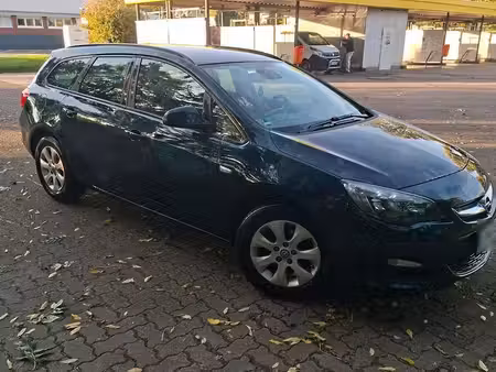 Opel Astra 1.6 CDTI 136