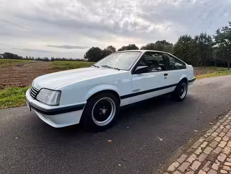 Opel Monza 