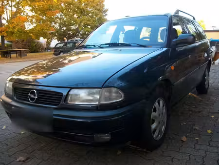 Opel Astra 1.6 75
