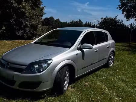 Opel Astra 1.6 105