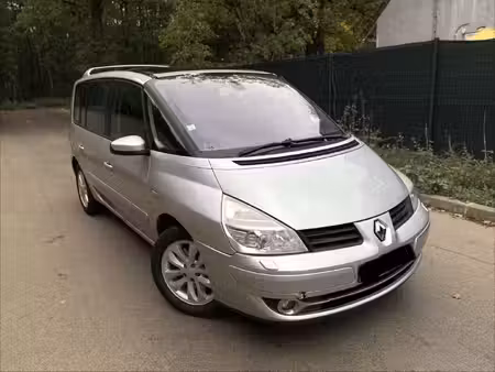 Renault Espace V6 3.0 dCi 180