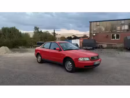 Audi A4 1.6