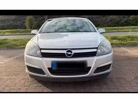 Opel Astra 1.4 90