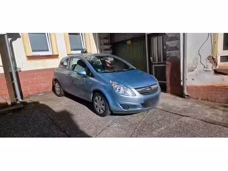 Opel Corsa 1.2 80