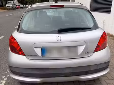 Peugeot 207 1.4 HDi 70