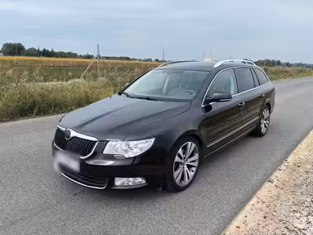 Škoda Superb 1.6 140 Laurin & Klement
