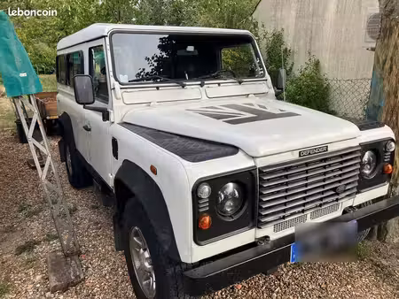Land Rover Defender TD5 2.5 122