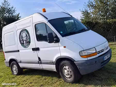 Renault Master 2.5 80