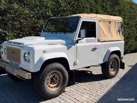 Land Rover Defender TD4 122 4x4