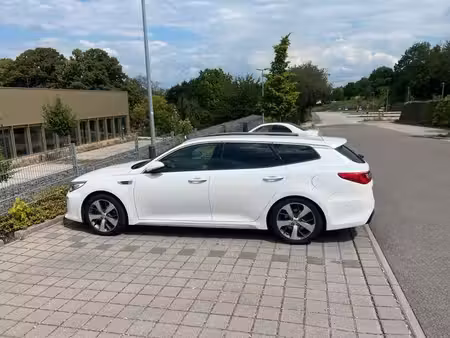 Kia Optima 1.7 CRDi 141 GT Line