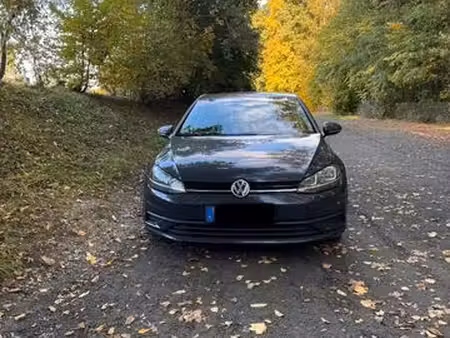 Volkswagen Golf TSI 85