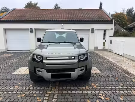 Land Rover Defender D200 3.0 200 X-Dynamic HSE 4x4