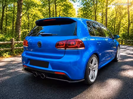 Volkswagen Golf R 2.0 TSI 270 4Motion