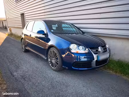 Volkswagen Golf R32 V6 3.2 250 4Motion