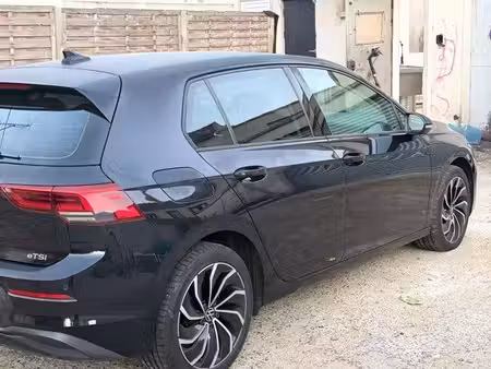 Volkswagen Golf 1.0 TSI 110