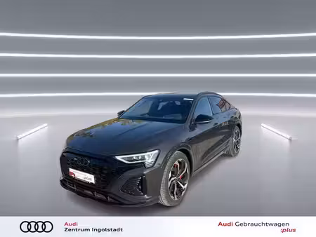 Audi Q8 55 408 S line quattro