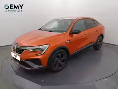 Renault Arkana E-Tech 1.6 145 RS Line