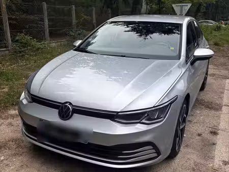 Volkswagen Golf 1.0 TSI 110