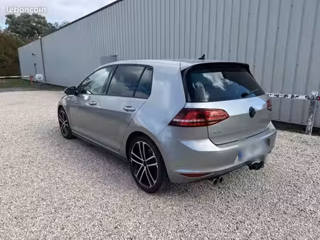 Volkswagen Golf GTD 2.0 TDI 184