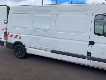Renault Master 2.2 dCi 90