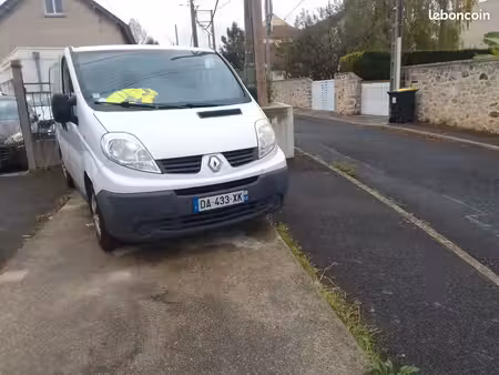 Renault Trafic dCi 90