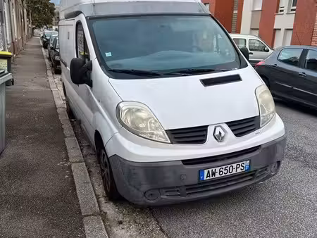 Renault Trafic 2.0 dCi 90