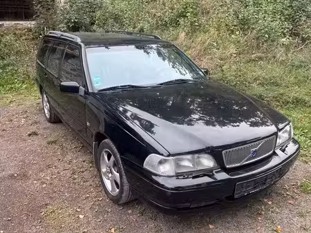 Volvo V70 2.4 140