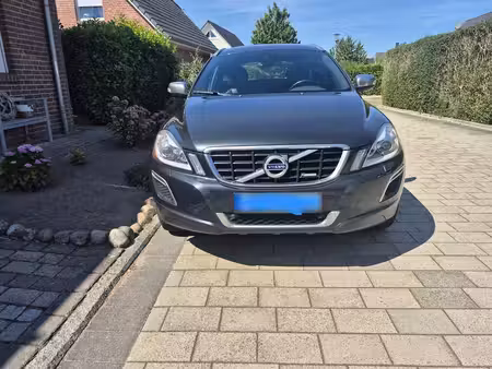Volvo XC60 163 R Design
