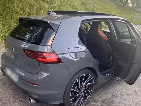 Volkswagen Golf GTI 2.0 245