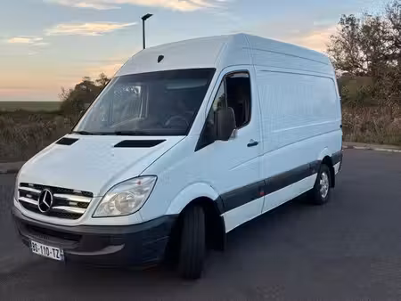 Mercedes-Benz Sprinter V6 3.0 184