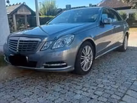 Mercedes-Benz Classe E E 200 2.1 136