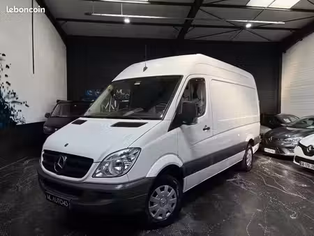 Mercedes-Benz Sprinter 210 2.2 CDI 88