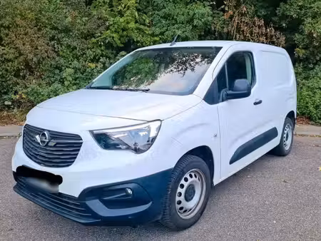 Opel Combo 1.2