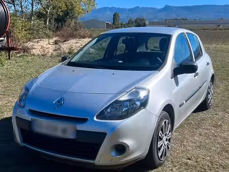 Renault Clio 1.2 75