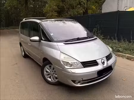 Renault Espace V6 3.0 dCi 180