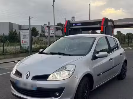 Renault Clio 1.4 98