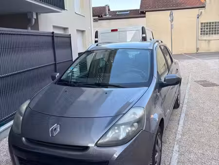 Renault Clio 1.0 100
