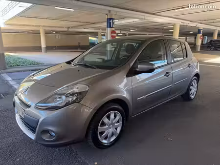 Renault Clio 1.5 dCi 90 TomTom