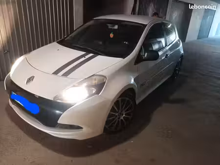 Renault Clio Gordini 2.0 203