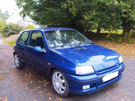 Renault Clio 16S 1.8 137