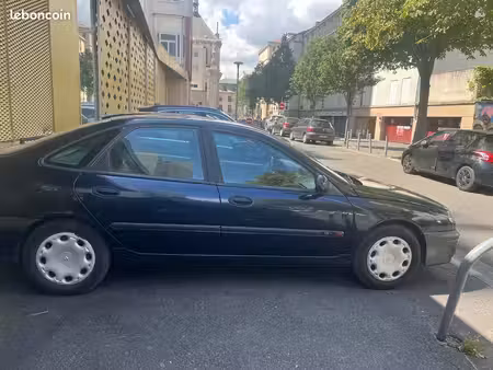 Renault Laguna 1.6 110