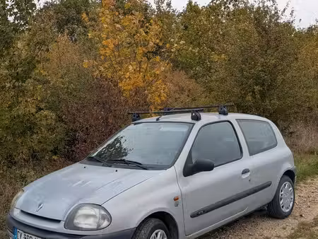 Renault Clio 1.6 90