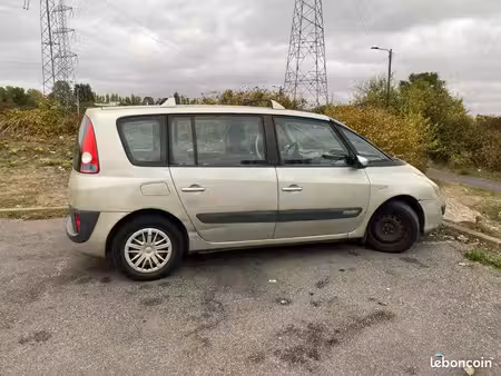 Renault Espace 1.9 dCi 117