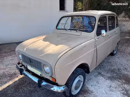 Renault R4 4L